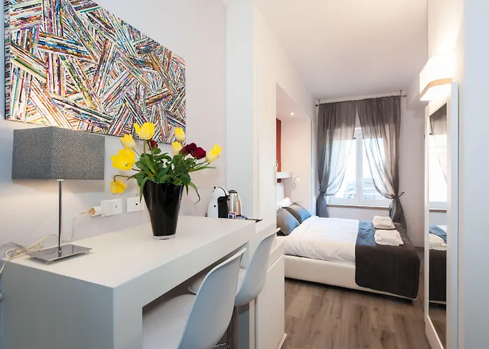 Brunelleschi Holidays Konukevi 4*