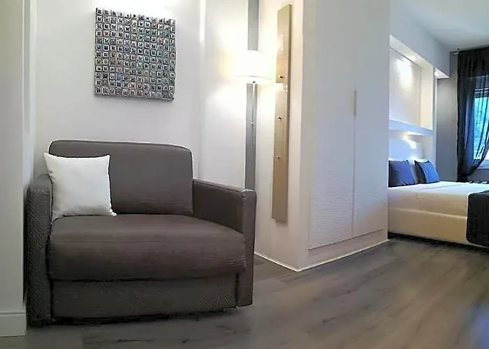 Brunelleschi Holidays 4* Roma