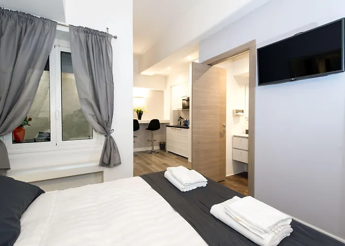 Brunelleschi Holidays Affittacamere Roma