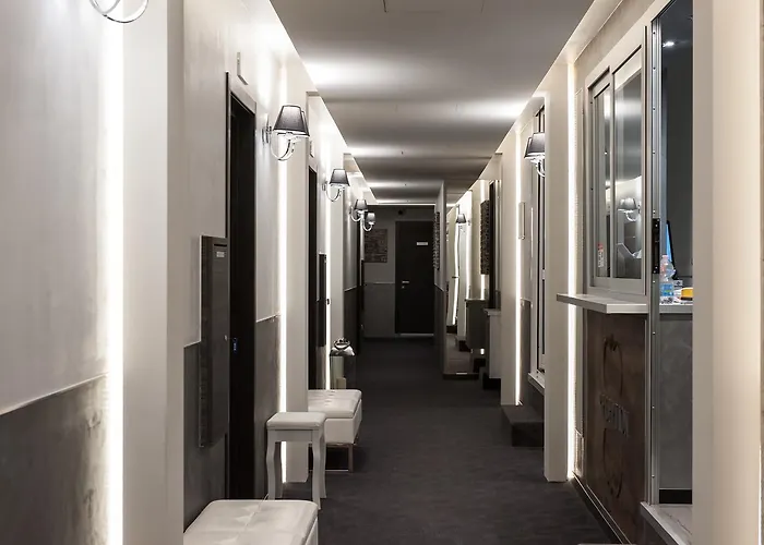 Brunelleschi Holidays 4* Roma